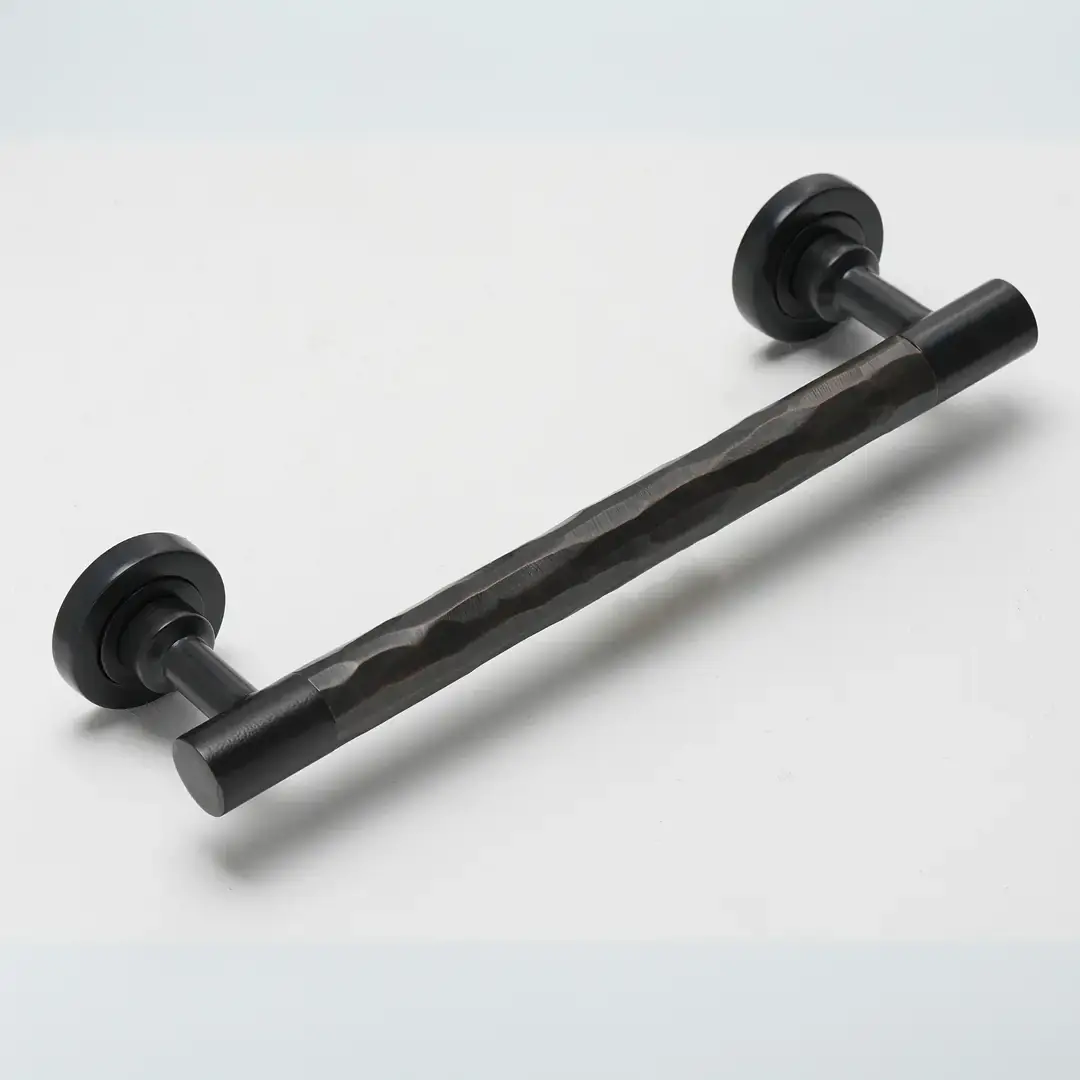 Vista D’oro Bark İşlemeli Çekme Kol Bakır Oksit