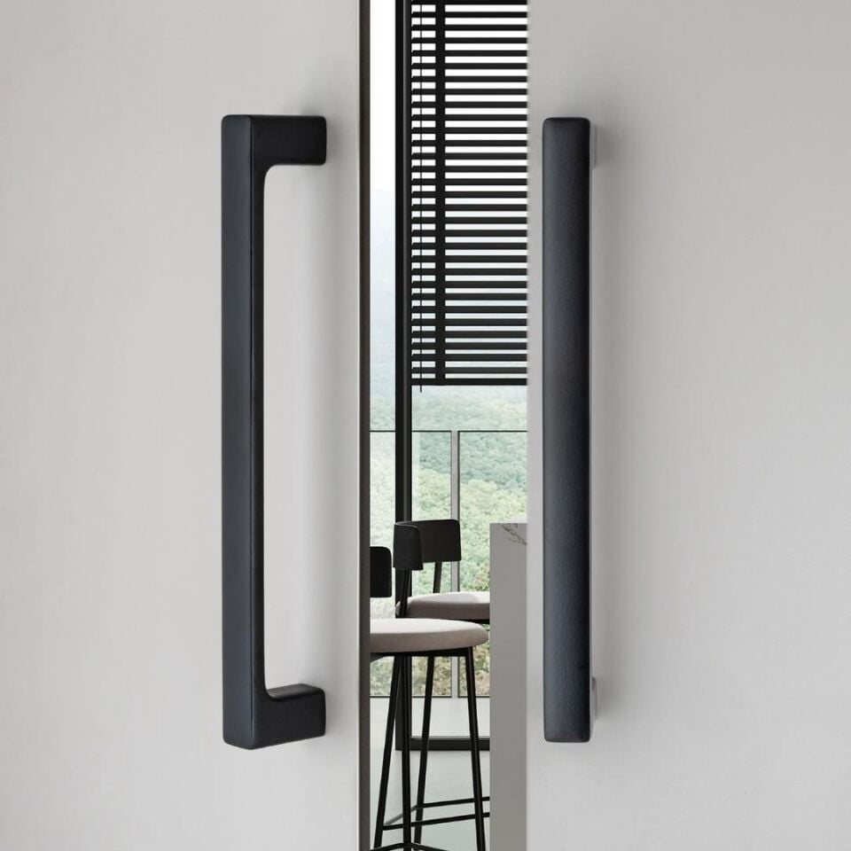 System 9585 Siyah Renk Çekme Kapı Kolu 280 mm (PH9585 0280 AL6)