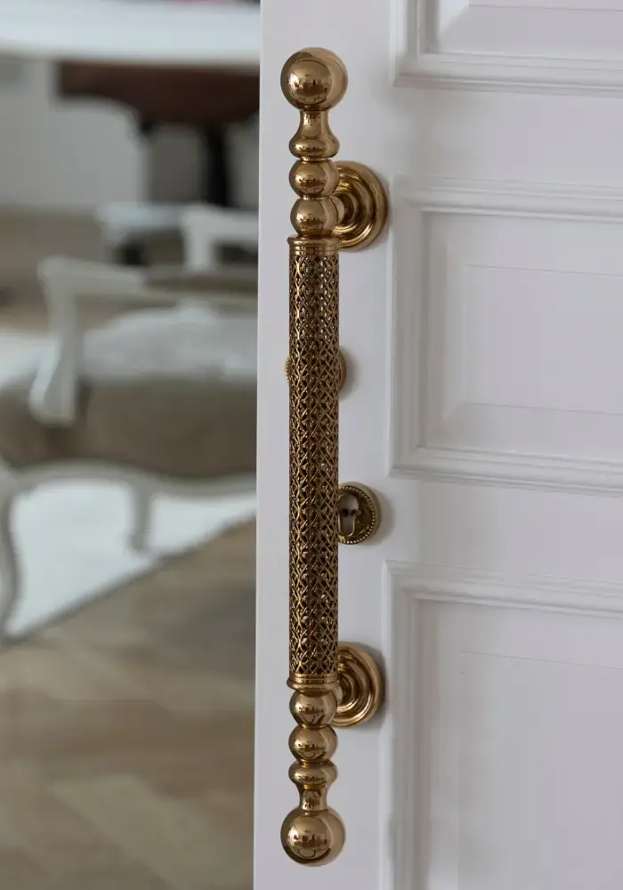 Vista D’oro String İşlemeli Çekme Kol Altın Renk