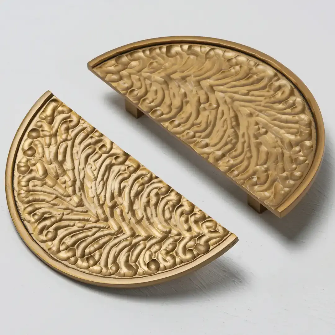 Vista D’oro Dalgalı Yarımay Mobilya Kulp Saten Altın