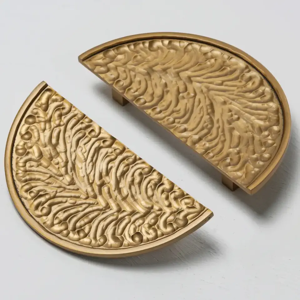 Vista D’oro Dalgalı Yarımay Mobilya Kulp Saten Altın