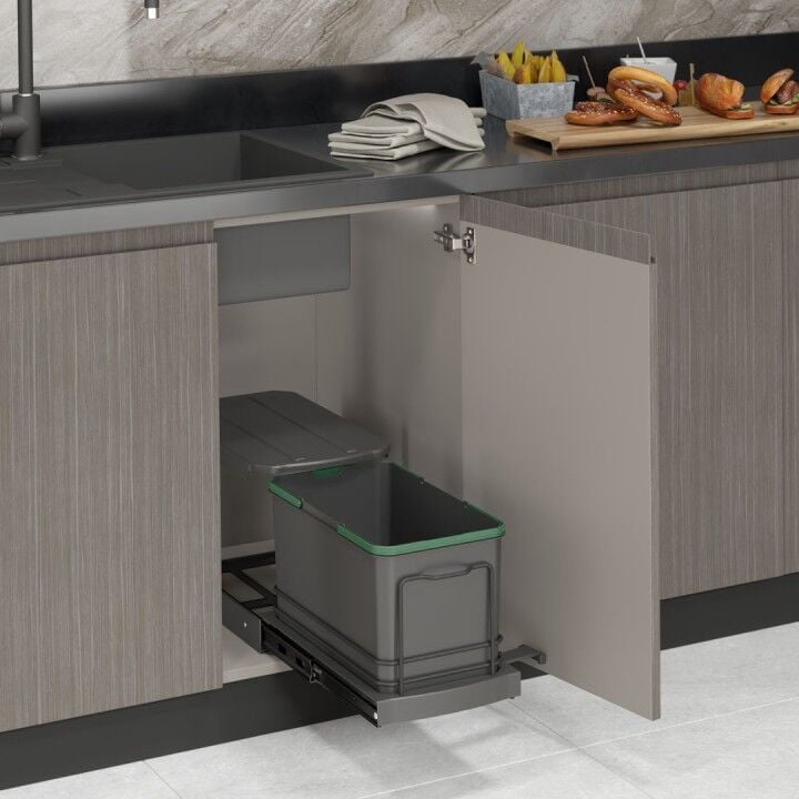 Teleskopik Raylı Plastik Gövde Çöp Kovası 16 Lt.