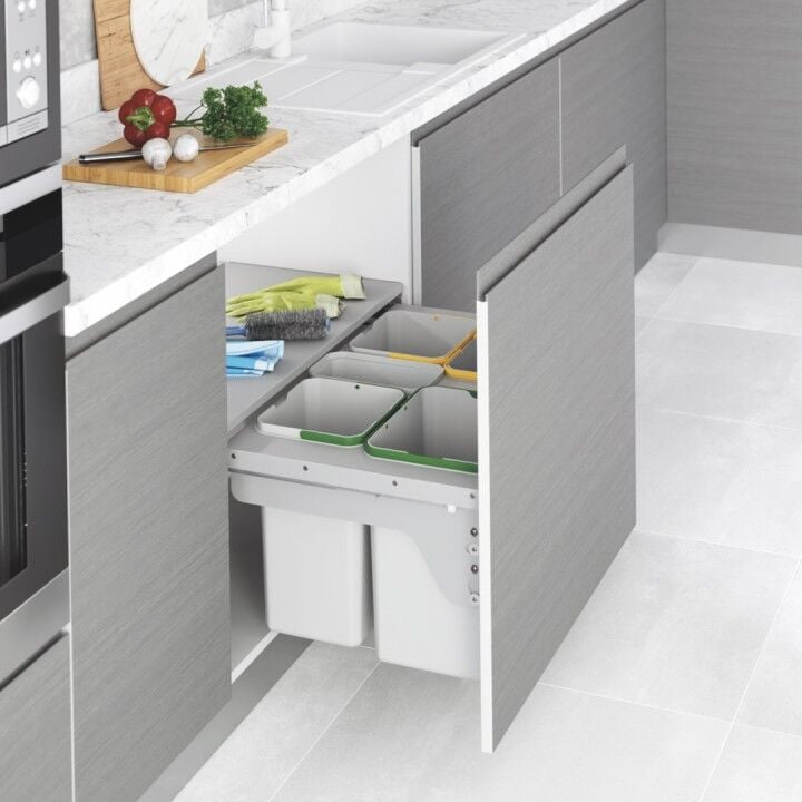 Kapağa Monte Çöp Kovası Frenli 800 mm