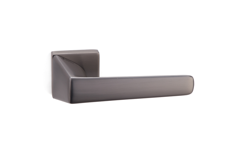 System CONCORDIA Rozetli Kapı Kolu Füme Renk (HA177RO11 BBN)