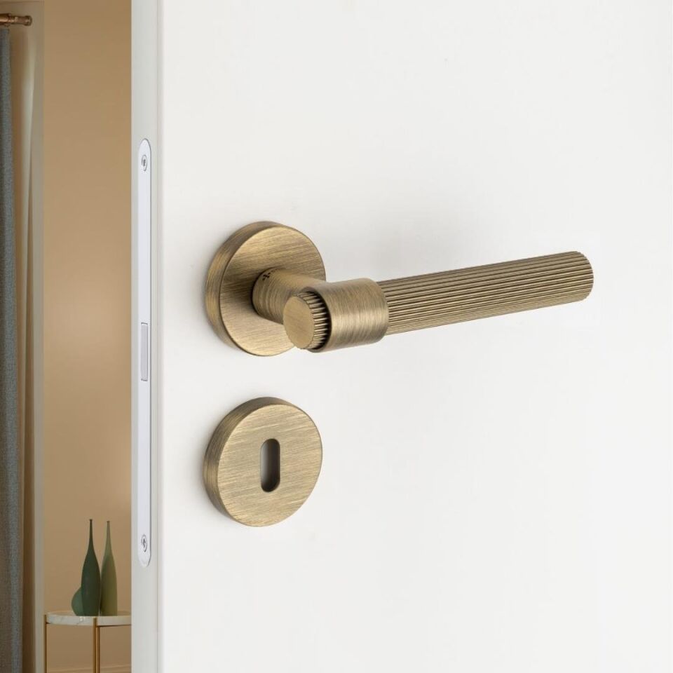 System AXEL-L Rozetli Kapı Kolu Antik Renk (HA212RO12 ABM)