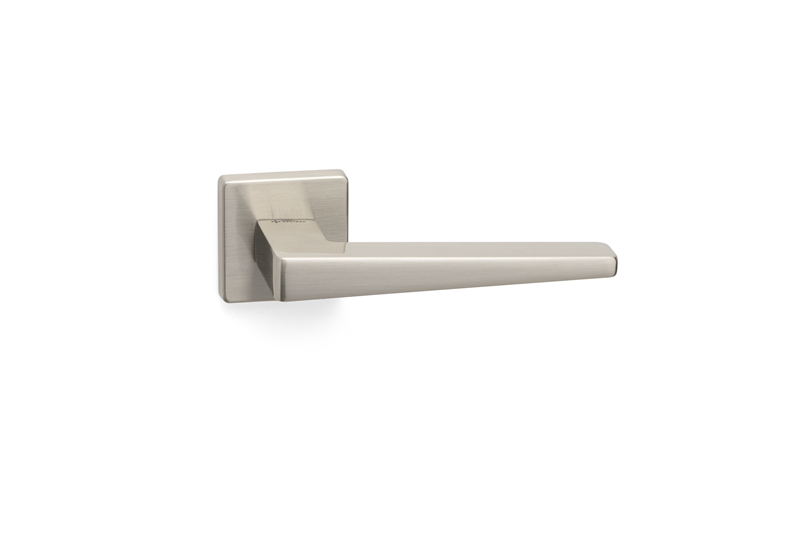 System VISION Rozetli Kapı Kolu Nikel Saten Renk (HA207RO11 NB) Yale
