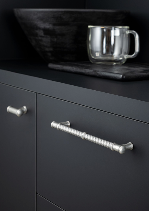 SYSTEM 4227 Antik Gümüş Renk Klasik Kulp