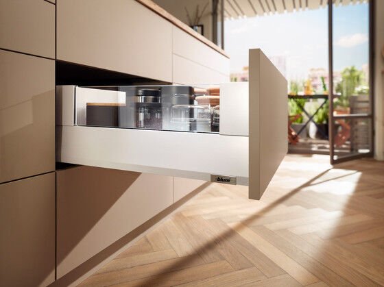 Blum Merivobox E Boxcover 40 Kg Blumotion İpek Beyazı