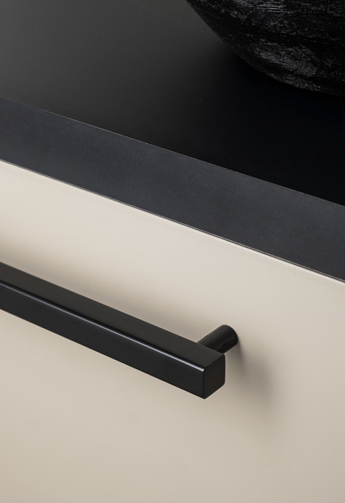 System 8800 Siyah Renk Modern Kulp