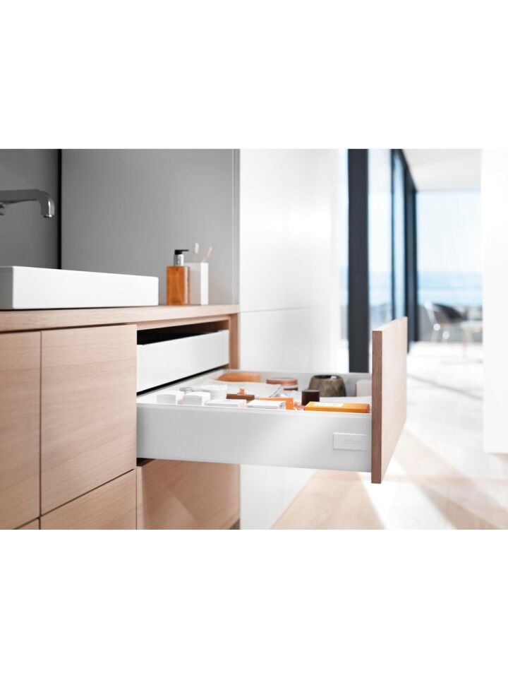 Blum Tandembox Antaro M Bordürsüz 30 Kg Blumotion İpek Beyazı