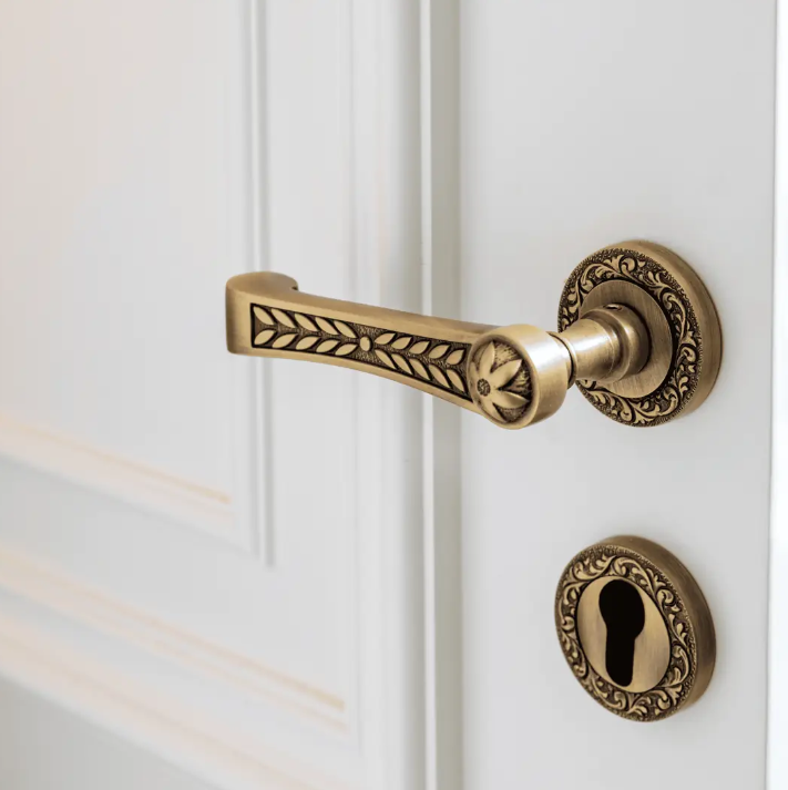 Crown Rozetli Kapı Kolu Sarı Oksit