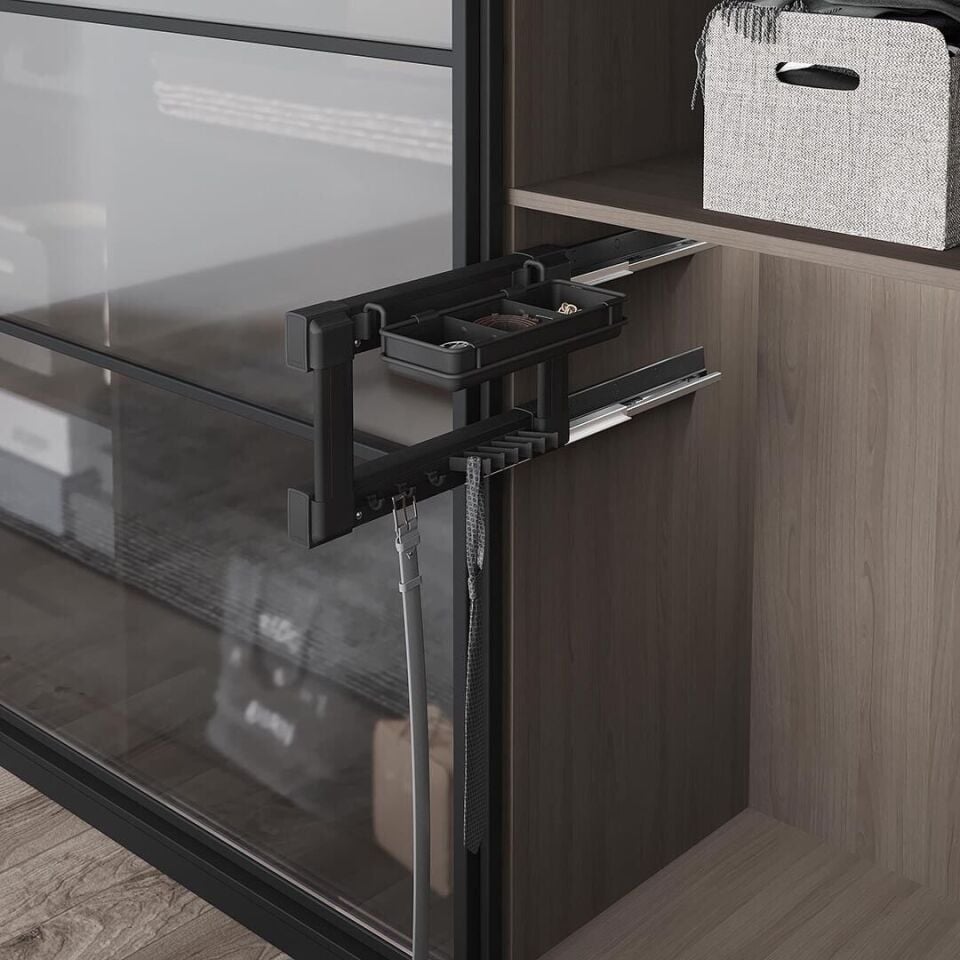 Gizli Raylı Alüminyum Fonksiyonel Kravatlık-Kemerlik Sağ