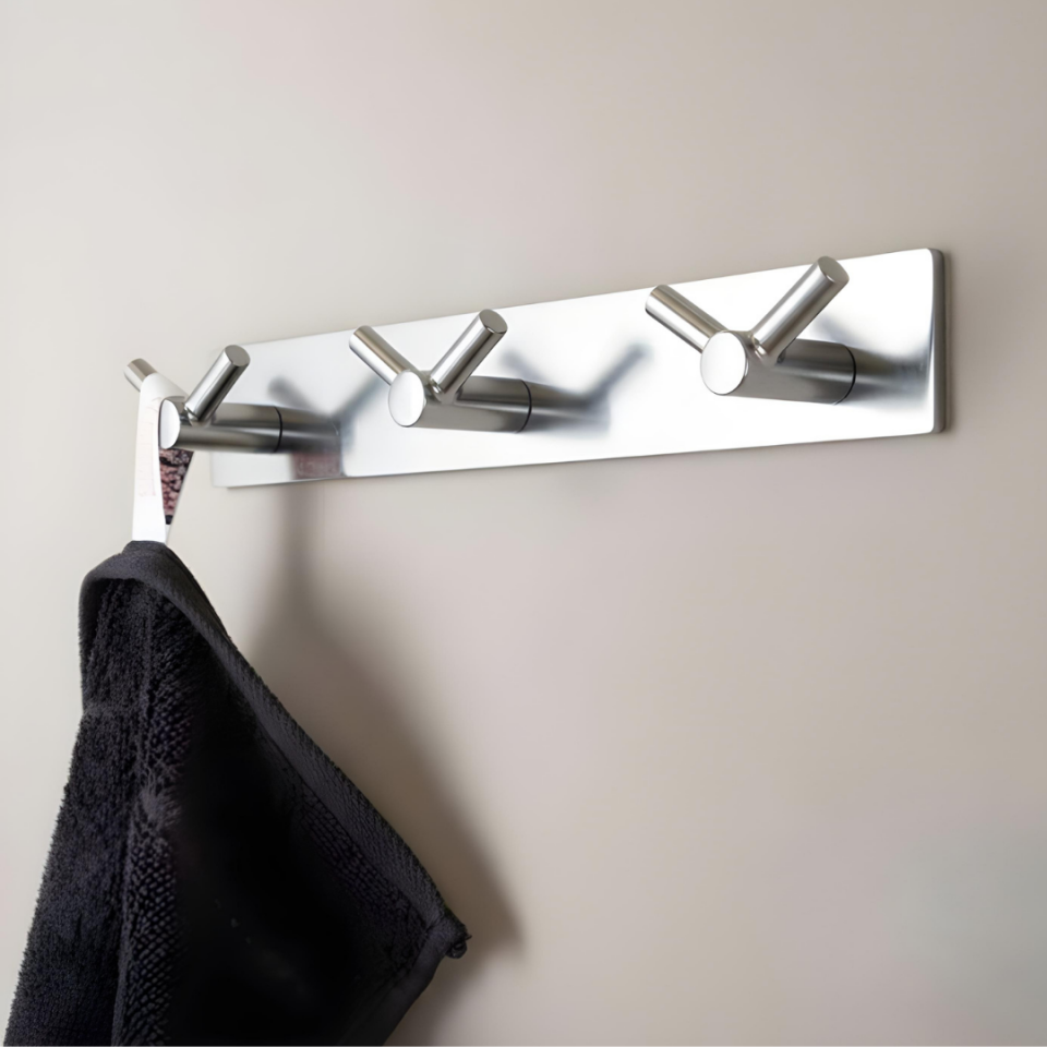 System 2325 Krom Renk Yapışkanlı Askı