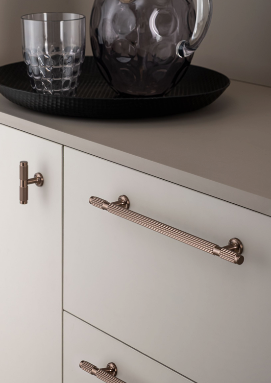 System 8998 Rose Renk Klasik Kulp