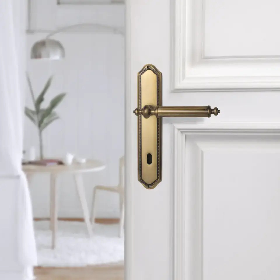 Vista D’oro Antik Serisi Aynalı Kapı Kolu Sarı Oksit